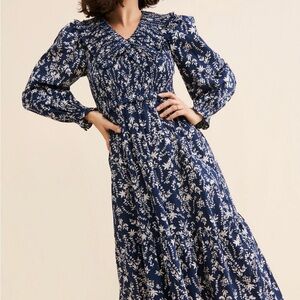 Anthropologie Moon River Navy and White Floral Long Sleeve Dress